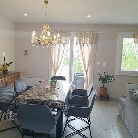 Agreable Maison Avec Jardin A Joinville Luaran gambar